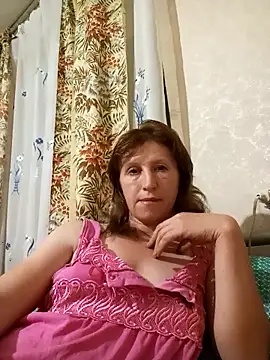 Flower2931 online show from October 7, 2025, 6:49 pm