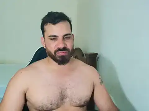 Snapshot of max_love255 chatting on October 9, 2025, 7:45 pm max love255 online show from October 9, 2025, 7:45 pm