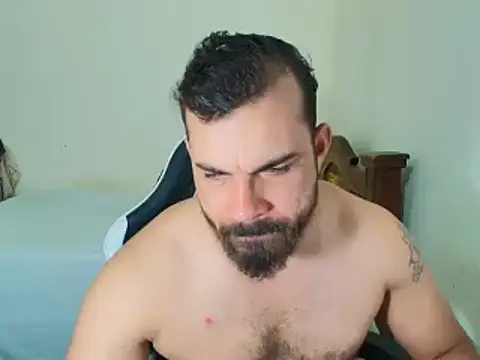 Snapshot of max_love255 chatting on October 20, 2025, 9:04 pm max love255 online show from October 20, 2025, 9:04 pm