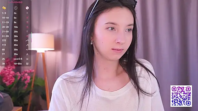 DaisyBlaze online show from April 1, 2026, 6:36 am