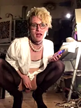 Snapshot of Sissy_Cindy_Whore chatting on January 5, 2026, 11:08 pm Sissy Cindy Whore online show from January 5, 2026, 11:08 pm