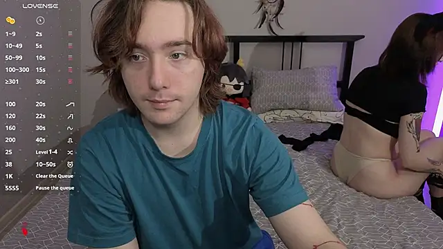 Snapshot of ellen_and_danny chatting on October 31, 2025, 5:47 pm ellen and danny online show from October 31, 2025, 5:47 pm