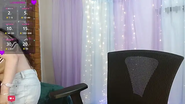 Camila Ord online show from October 31, 2025, 12:44 am