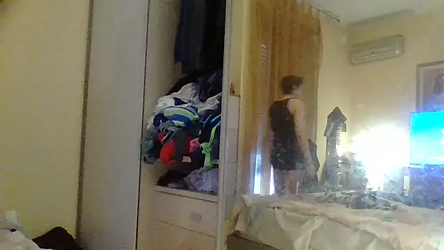 Snapshot of KalendaXL chatting on January 19, 2026, 1:37 pm KalendaXL online show from January 19, 2026, 1:37 pm