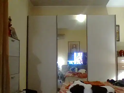 Snapshot of KalendaXL chatting on February 11, 2026, 3:39 pm KalendaXL online show from February 11, 2026, 3:39 pm