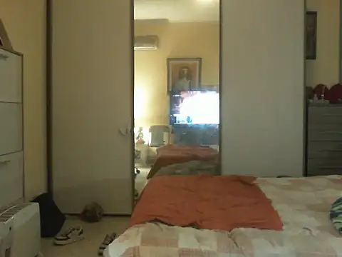 Snapshot of KalendaXL chatting on February 24, 2026, 1:31 pm KalendaXL online show from February 24, 2026, 1:31 pm