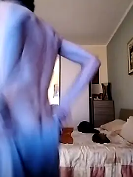 Snapshot of KalendaXL chatting on February 28, 2026, 7:04 pm KalendaXL online show from February 28, 2026, 7:04 pm