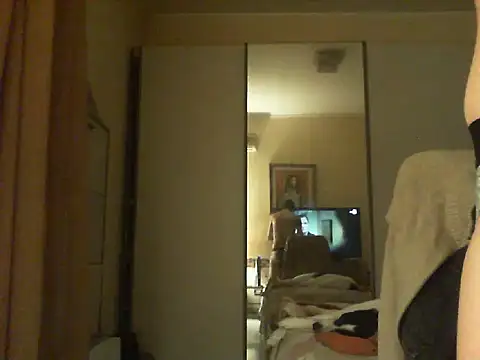 Snapshot of KalendaXL chatting on March 3, 2026, 12:50 am KalendaXL online show from March 3, 2026, 12:50 am