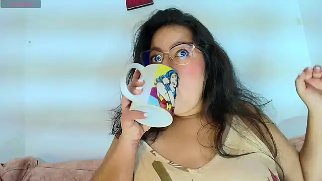 Snapshot of kute_jess chatting on April 7, 2026, 10:15 am kute jess online show from April 7, 2026, 10:15 am