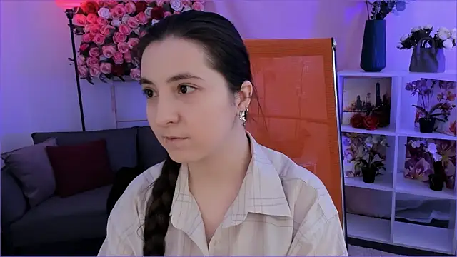 VirtuallVoyant online show from February 5, 2026, 7:24 am