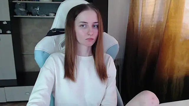 Cutti Crystal online show from March 3, 2026, 3:12 am