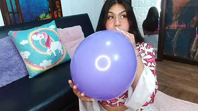 Snapshot of gigi_gilt_ chatting on February 20, 2026, 4:20 am gigi gilt online show from February 20, 2026, 4:20 am