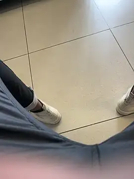 kamo012000 online show from March 26, 2026, 11:27 am