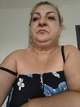 clarabbw47 online show from June 15, 2026, 7:21 am