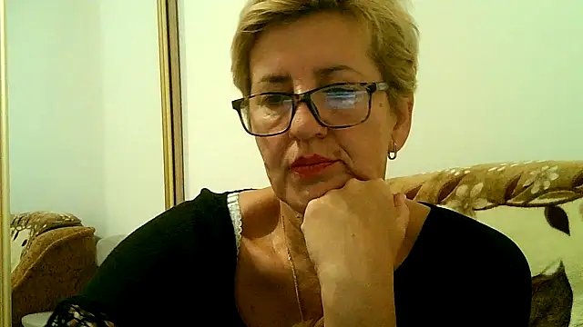 Dana4921 online show from September 26, 2025, 4:55 pm