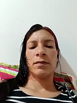 Snapshot of kim_lebanon chatting on February 12, 2026, 9:32 pm kim lebanon online show from February 12, 2026, 9:32 pm