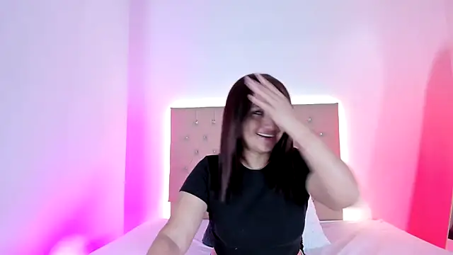 Zafiro  Brown online show from October 19, 2025, 11:55 am