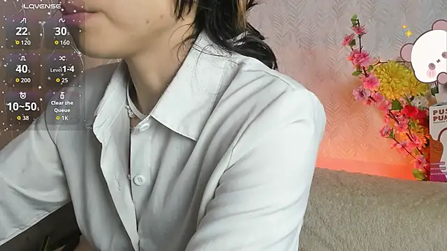 Snapshot of Dafne_Mel chatting on May 12, 2026, 7:55 pm Dafne Mel online show from May 12, 2026, 7:55 pm