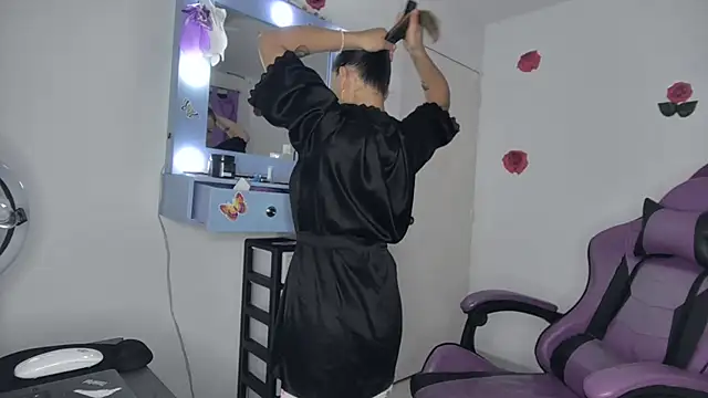 soffy rosses online show from May 5, 2026, 1:57 am