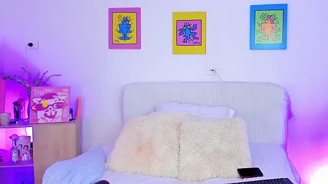 Snapshot of AprilAddams_ chatting on October 14, 2025, 9:15 pm AprilAddams online show from October 14, 2025, 9:15 pm