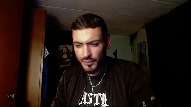 malek xarx  online show from October 15, 2025, 2:11 am