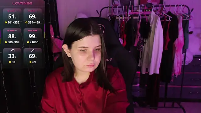AmyVibess online show from July 14, 2026, 6:02 pm