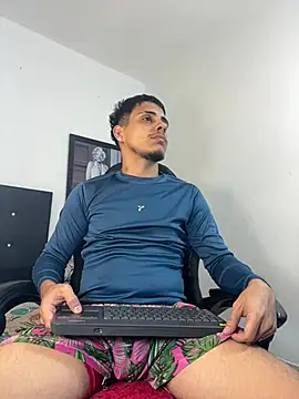 Luke Stone online show from April 9, 2026, 7:30 pm