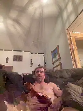 Snapshot of chaleureuxdesdames chatting on February 25, 2026, 4:33 am chaleureuxdesdames online show from February 25, 2026, 4:33 am