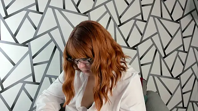 Michelle Wilsson online show from November 11, 2025, 7:08 am