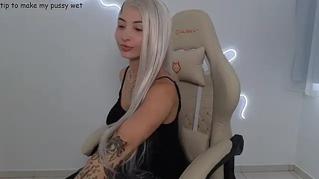 Snapshot of Miss-Brazil chatting on February 17, 2026, 12:34 pm Miss-Brazil online show from February 17, 2026, 12:34 pm