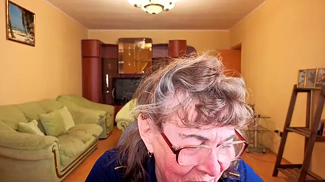 Betty Brick online show from January 8, 2026, 2:30 pm