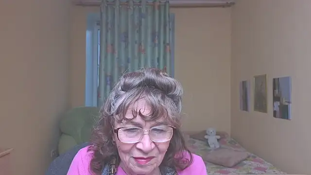 Betty Brick online show from May 6, 2026, 4:12 pm