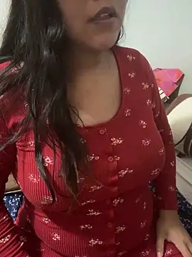 Snapshot of karysweetbeaury chatting on February 10, 2026, 7:07 pm karysweetbeaury online show from February 10, 2026, 7:07 pm