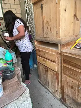 Snapshot of karysweetbeaury chatting on February 13, 2026, 10:50 pm karysweetbeaury online show from February 13, 2026, 10:50 pm