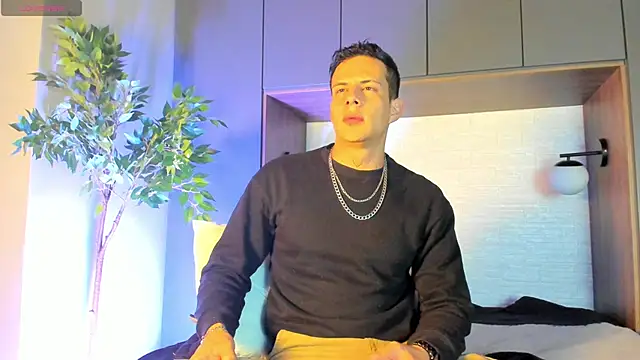 Dustin Sonne online show from November 16, 2025, 3:45 am