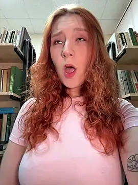 Snapshot of katexxxx chatting on June 30, 2026, 7:15 pm katexxxx online show from June 30, 2026, 7:15 pm