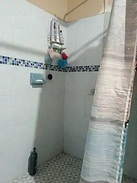 Snapshot of Single_lagunero chatting on April 14, 2026, 9:10 pm Single lagunero online show from April 14, 2026, 9:10 pm