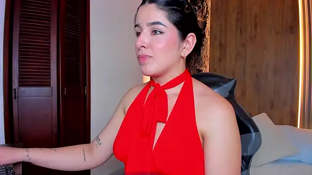 evelin lopezz online show from October 11, 2025, 2:22 am