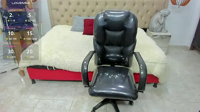 Fernanda ss online show from May 15, 2026, 6:04 pm