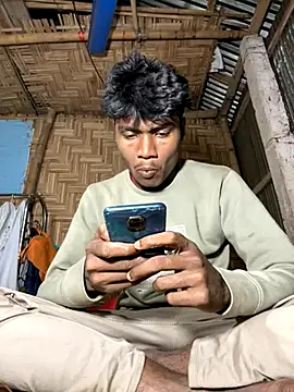 Snapshot of tamannacouple chatting on November 19, 2025, 6:52 pm tamannacouple online show from November 19, 2025, 6:52 pm