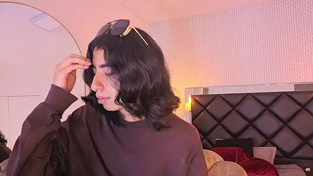 ryo light online show from April 6, 2026, 3:15 am