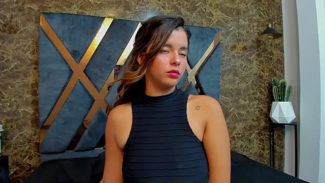 bianca vega  online show from February 5, 2026, 5:12 am