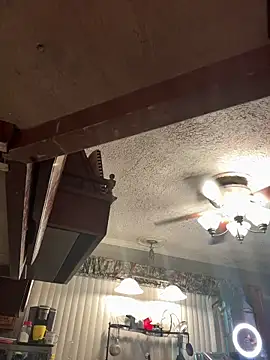 Snapshot of Integrityofsin chatting on April 9, 2026, 7:19 pm Integrityofsin online show from April 9, 2026, 7:19 pm