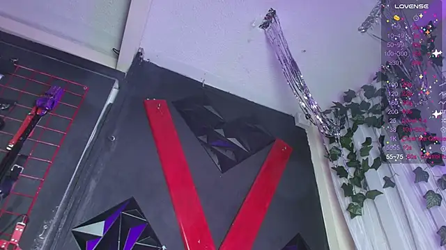 Snapshot of ivonne_diaz1 chatting on January 14, 2026, 8:03 pm ivonne diaz1 online show from January 14, 2026, 8:03 pm