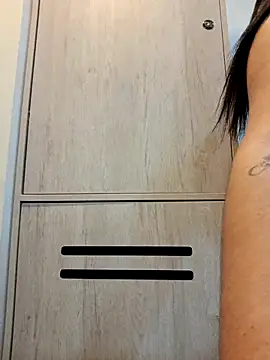 Samantha hotly online show from January 10, 2026, 1:24 pm