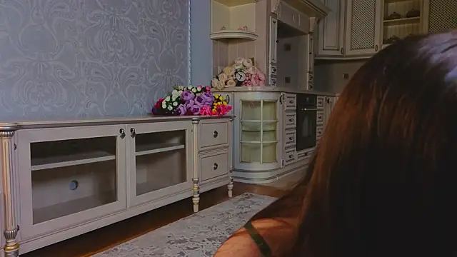 EadlinGillim online show from September 17, 2025, 4:03 am