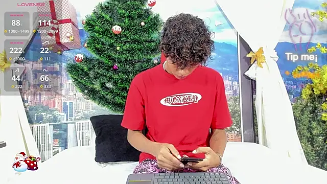 MilthonDelis online show from November 19, 2025, 2:55 am