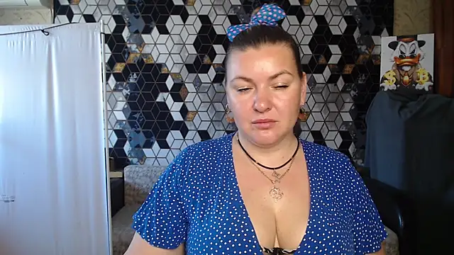 NikaSkylink online show from May 22, 2026, 4:52 am