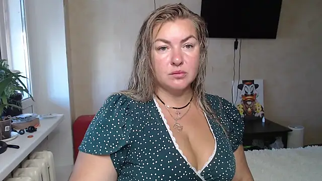 NikaSkylink online show from July 13, 2026, 4:48 am