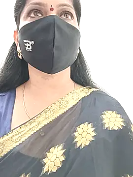 Snapshot of shivani27 chatting on September 11, 2025, 2:28 pm shivani27 online show from September 11, 2025, 2:28 pm